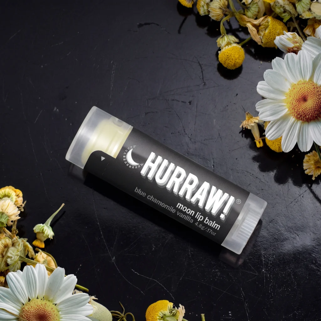 Gece Boyunca Dudaklarda Yoğun Bakım: Hurraw! Moon Lip Balm